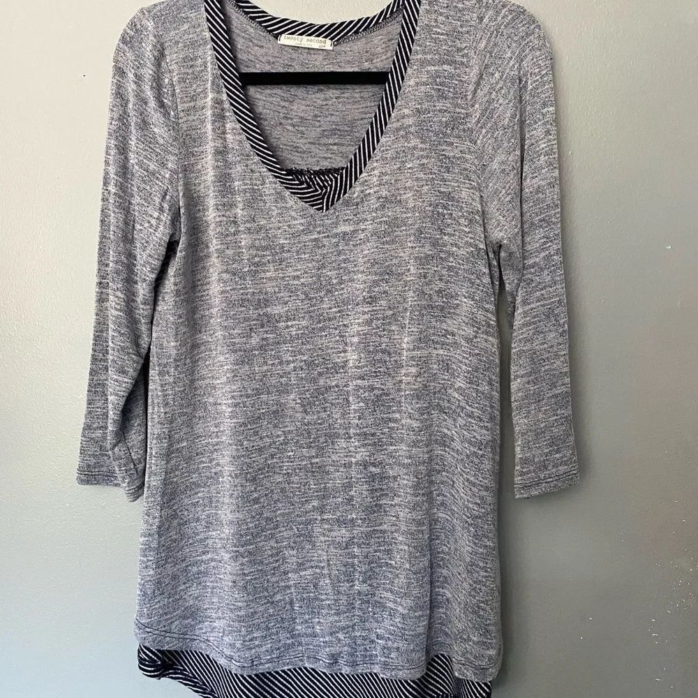 Twenty Second tunic length sweater mixed medal Medium